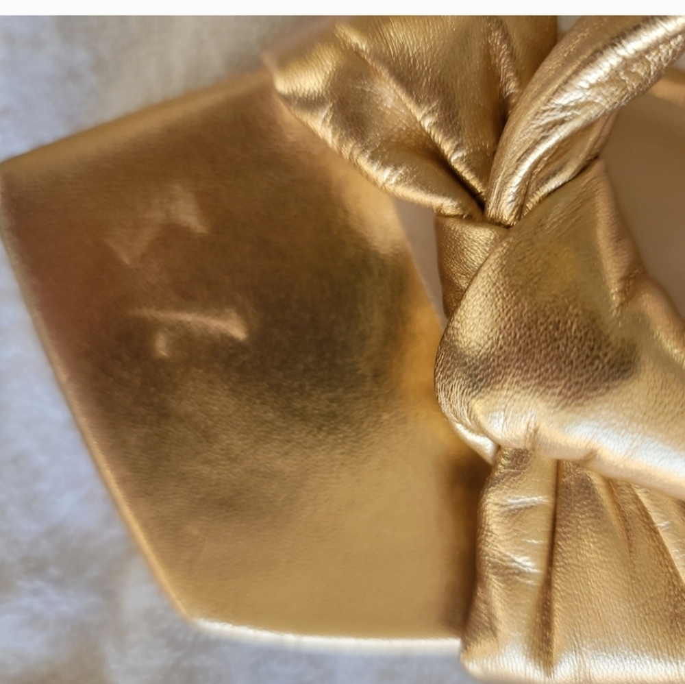 Stuart Weitzman Gold Women's Shoes - Picture 6 of 13